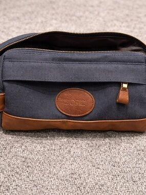 Men’s  Canvas Toiletry Bag with Brown Leather Trim